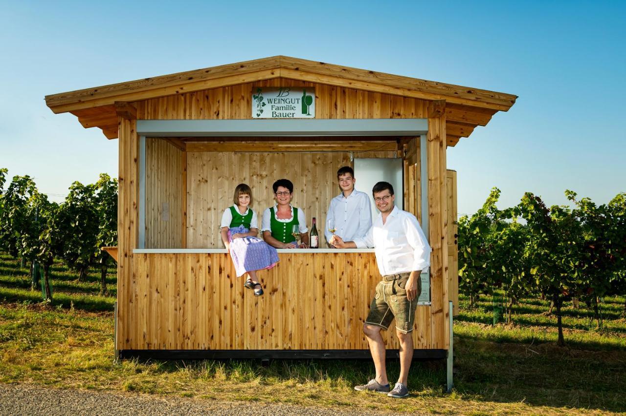 Weingut Familie Bauer Hotel Grossriedenthal Eksteriør billede